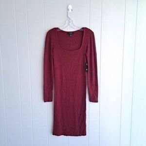 Guess Women's Ribbed Square Neck Long Sleeves Knee-Length Dress Red Size 6 NWT